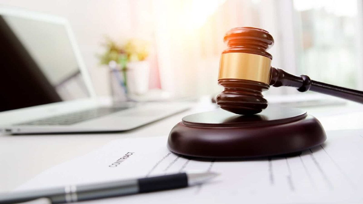 Lewis & Keller Injury Lawyers Staff And Legal Team Group Photo