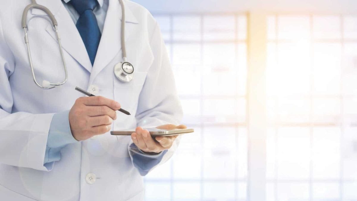 Lewis & Keller Injury Lawyers Staff And Legal Team Group Photo