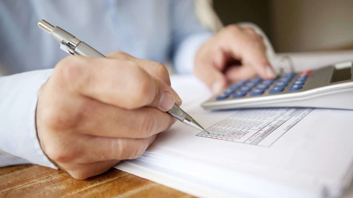 Lewis & Keller Injury Lawyers Staff And Legal Team Group Photo